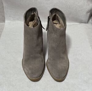 Eusina Taupe Suede Ankle Boots Women’s Size 6M - Stacked Block Heel Side Zip